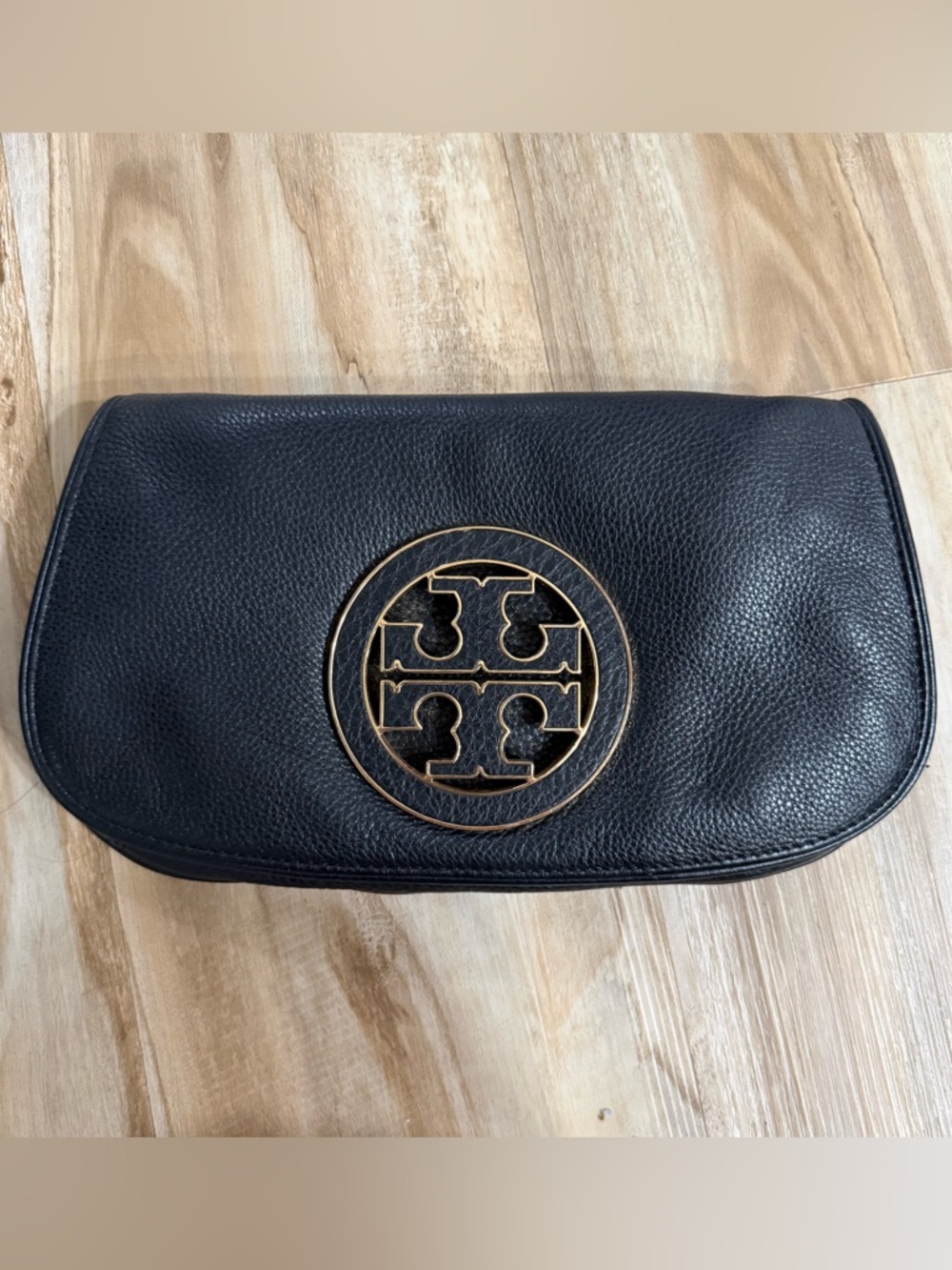 Classic Tory Burch Chain Clutch Crossbody